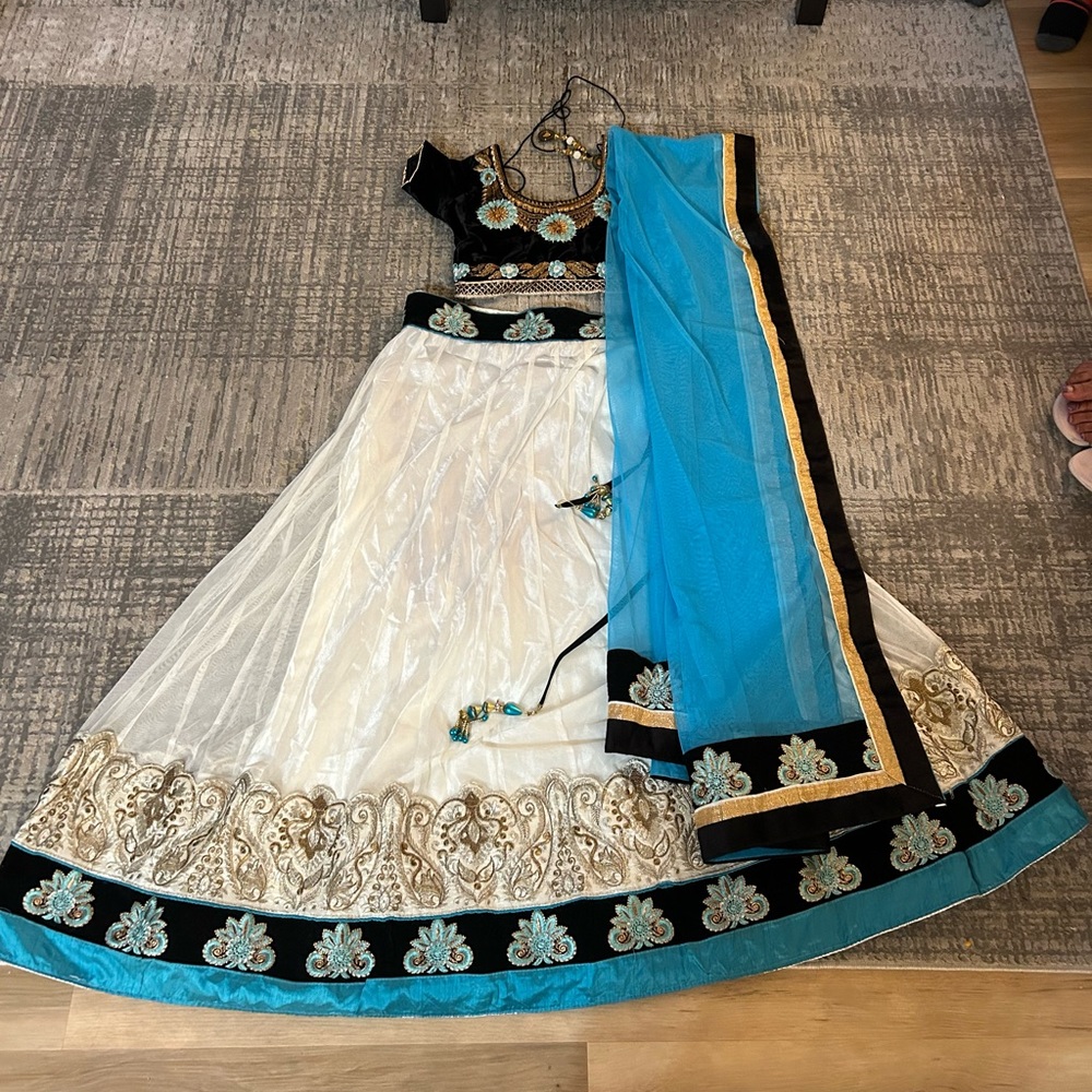 blue and white lehenga, perfect for garba/parties/wedding guest, worn once